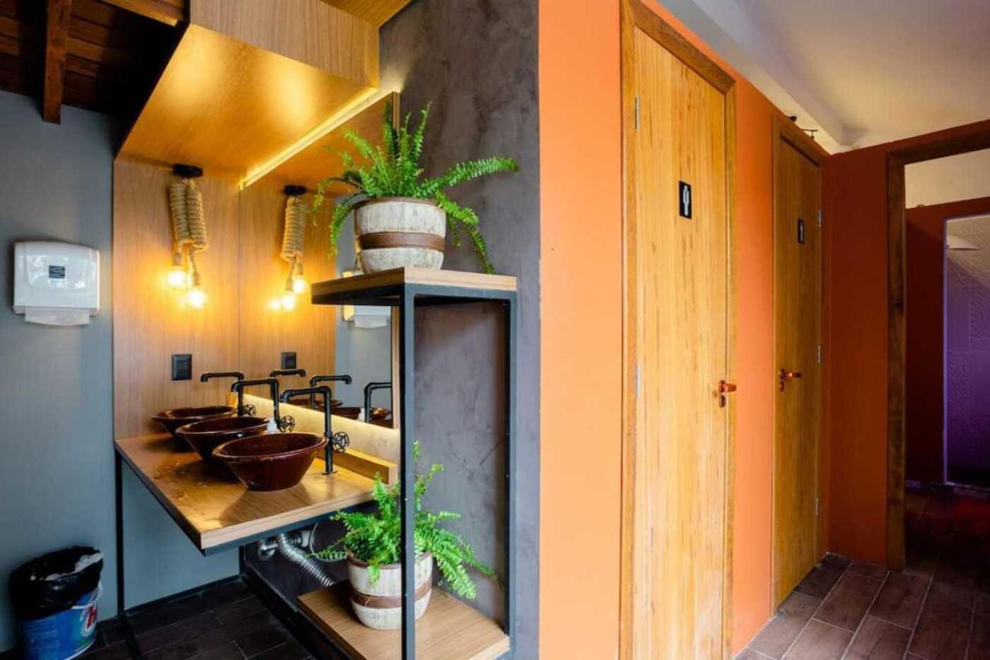 Nomades Vibe Da Ilha - Adventure Hostels & Coworking Florianopolis Luaran gambar